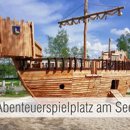 Huette40: Ganze Huette Nah Am Mit Privatem Whirlpool, Sauna. Umzaeunt.