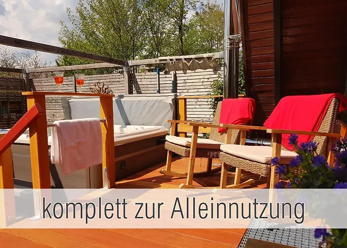 Ferienhaus Hütte40: Ganze Hütte Nah Am Mit Privatem Whirlpool, Sauna. Umzäunt. *