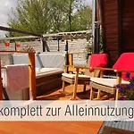 Dom wakacyjny Huette40: Ganze Huette Nah Am Mit Privatem Whirlpool, Sauna. Umzaeunt. *