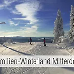 Huette40: Ganze Huette Nah Am Mit Privatem Whirlpool, Sauna. Umzaeunt. * Waldkirchen