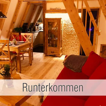 Huette40: Ganze Huette Nah Am Mit Privatem Whirlpool, Sauna. Umzaeunt. *