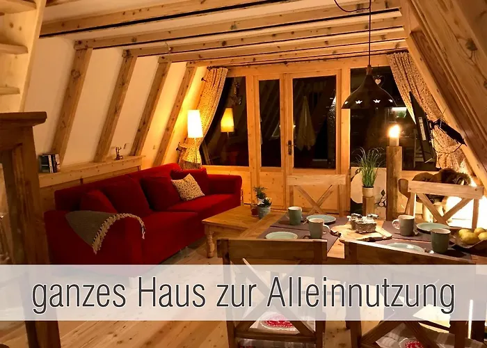 Huette40: Ganze Huette Nah Am Mit Privatem Whirlpool, Sauna. Umzaeunt. Hébergement de vacances Waldkirchen