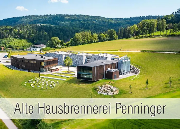 Huette40: Ganze Huette Nah Am Mit Privatem Whirlpool, Sauna. Umzaeunt. *